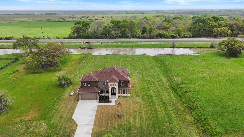 Rosharon, TX 77583,126 Lakeland CIR