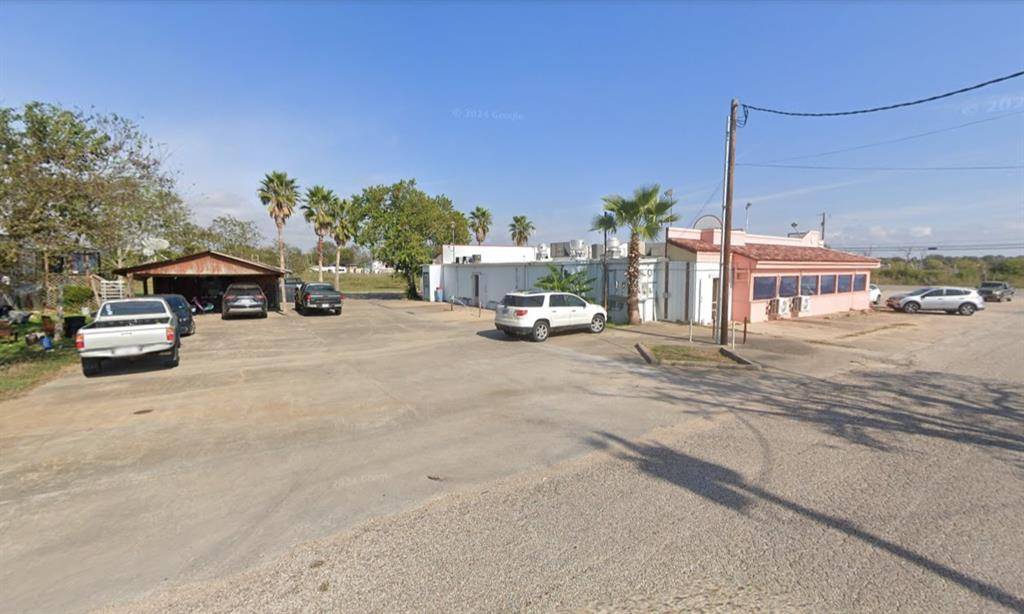 Palacios, TX 77465,1601 1st ST