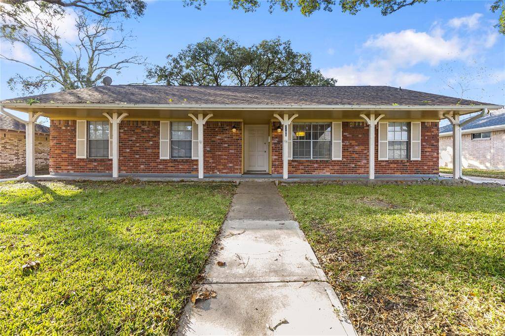 Pearland, TX 77581,2106 Cedar ST