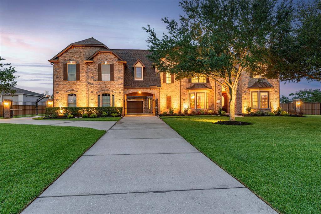 League City, TX 77573,1924 Frederick LN