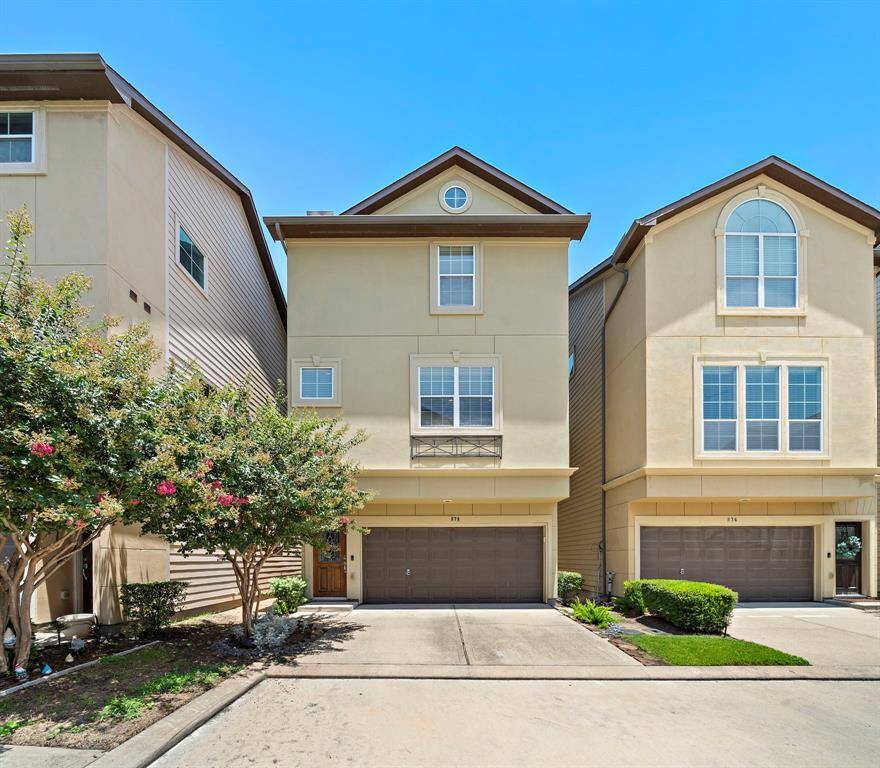 Houston, TX 77018,878 Fisher ST