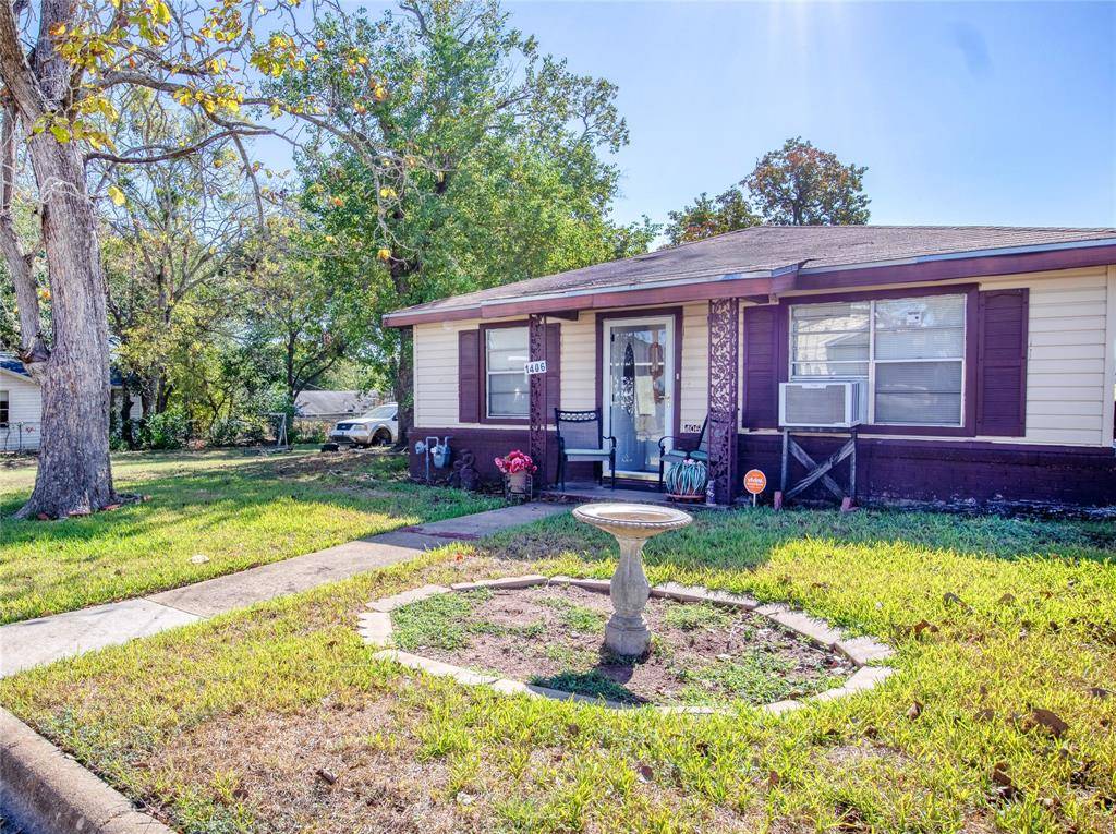 Brenham, TX 77833,1406 Simon AVE