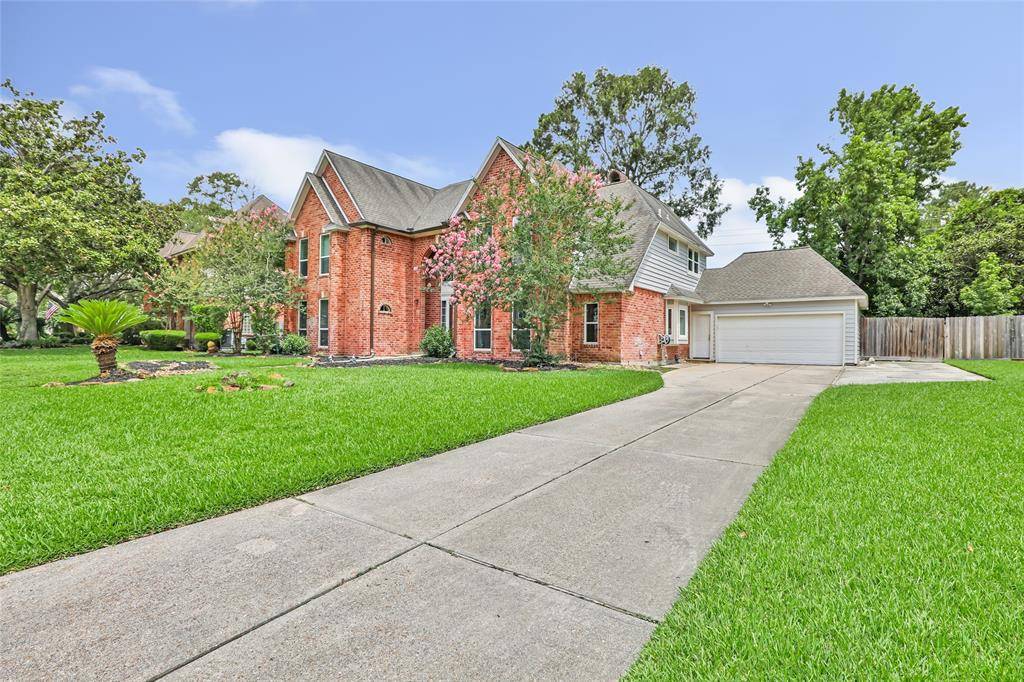 Houston, TX 77345,5307 Gladehill DR