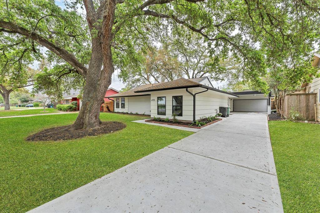 Houston, TX 77035,4733 Redstart ST