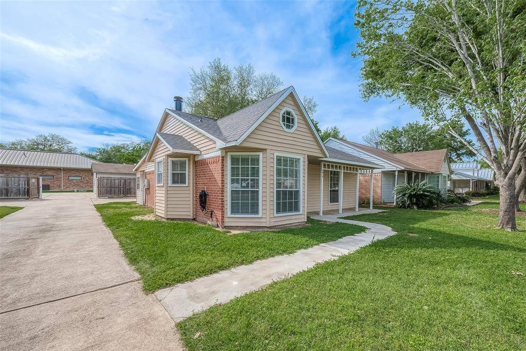 Katy, TX 77493,1915 Avenue C