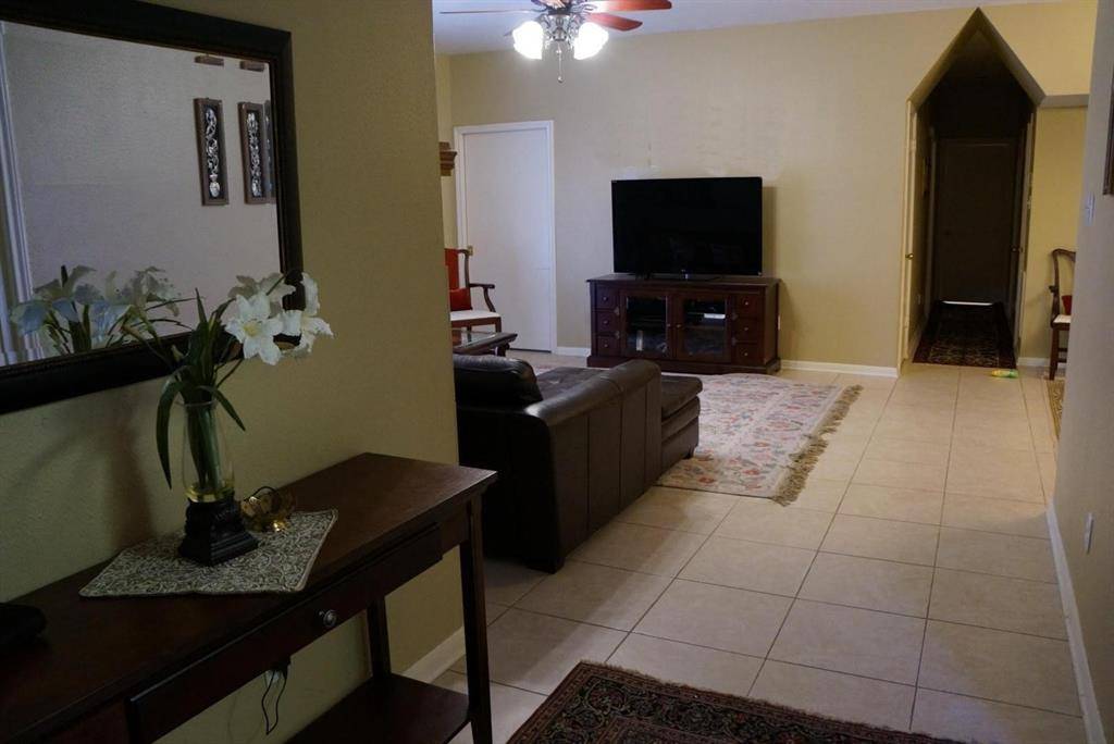 Houston, TX 77055,1707 Gingerleaf LN