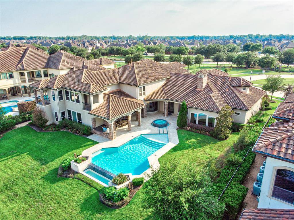 Sugar Land, TX 77479,14 Ivy Bend LN