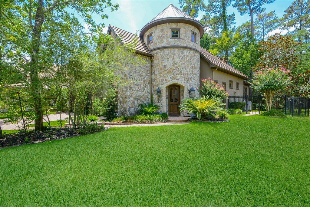 The Woodlands, TX 77382,49 Rhapsody Bend DR