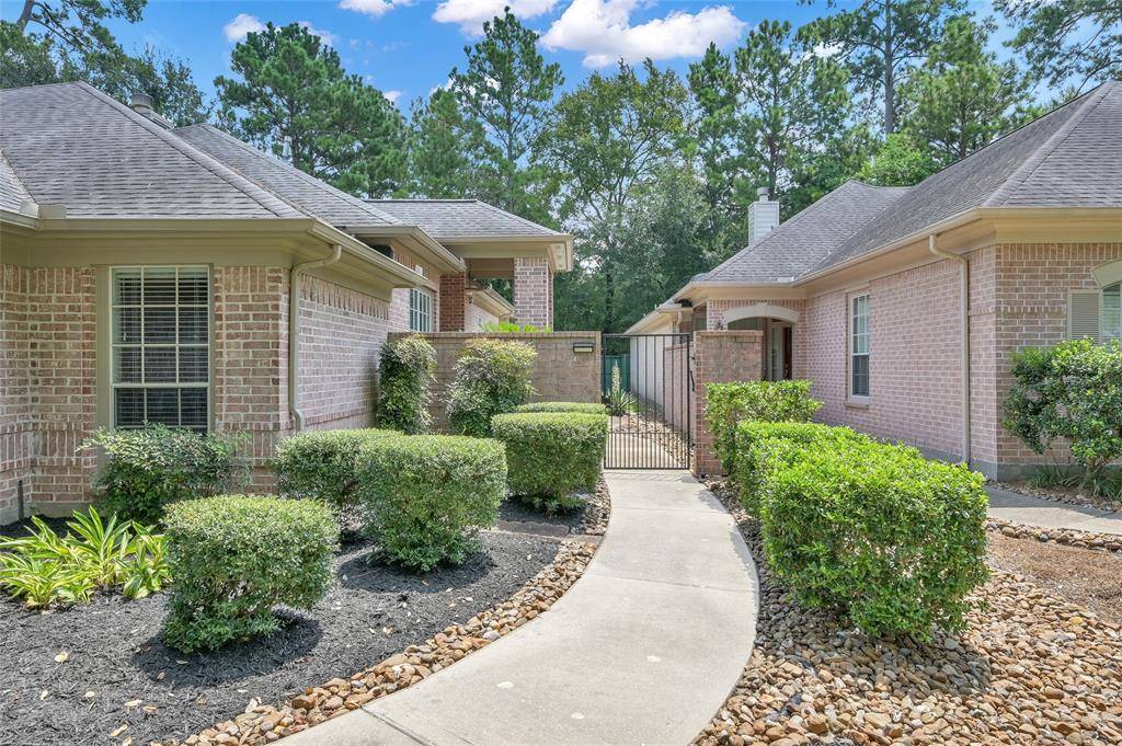 The Woodlands, TX 77382,10 S Manorcliff PL