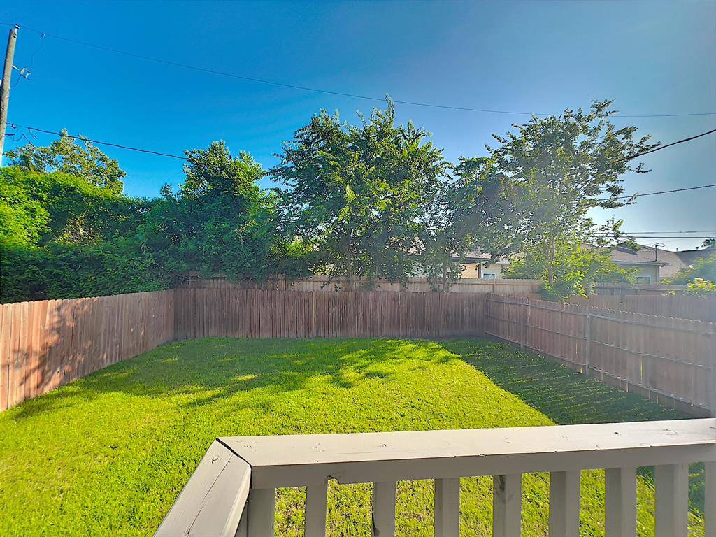 Houston, TX 77091,418 Yale Oaks LN