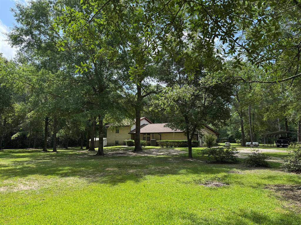 Warren, TX 77664,147 County Road 4772