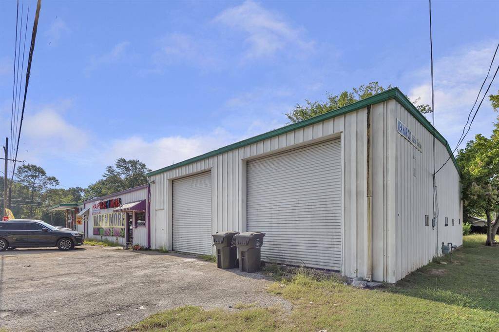 Woodville, TX 75979,304 S Magnolia ST