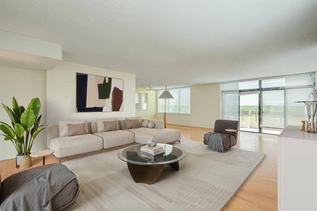 Houston, TX 77069,14655 Champion Forest DR #1104