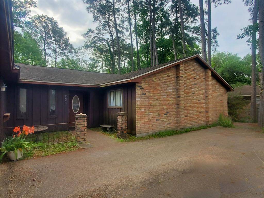Lumberton, TX 77657,200 El Pinto DR
