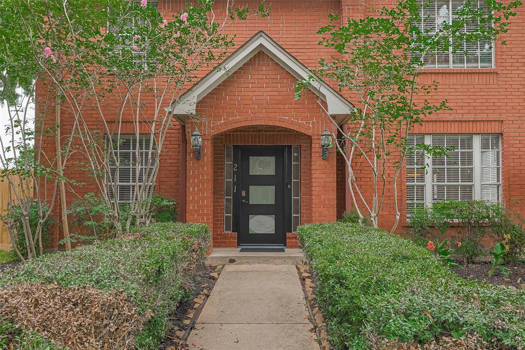 Stafford, TX 77477,211 Aberdeen ST