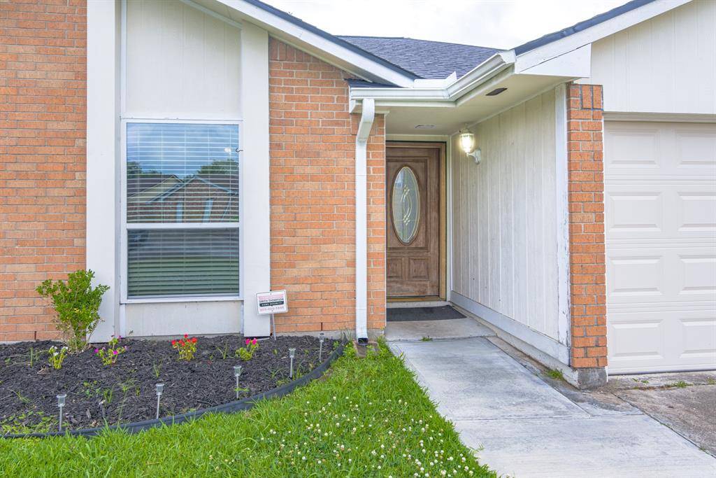 La Porte, TX 77571,3819 Teakwood DR