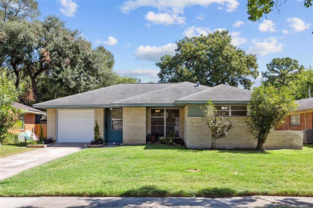 Deer Park, TX 77536,329 Robin ST