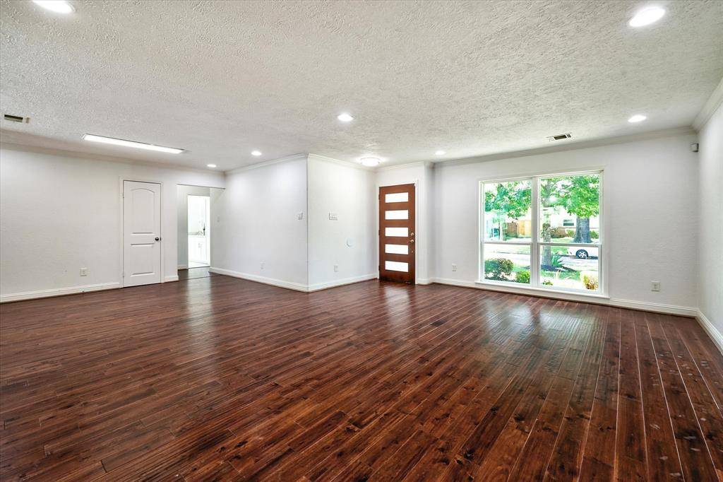 Houston, TX 77092,4322 Marlborough DR