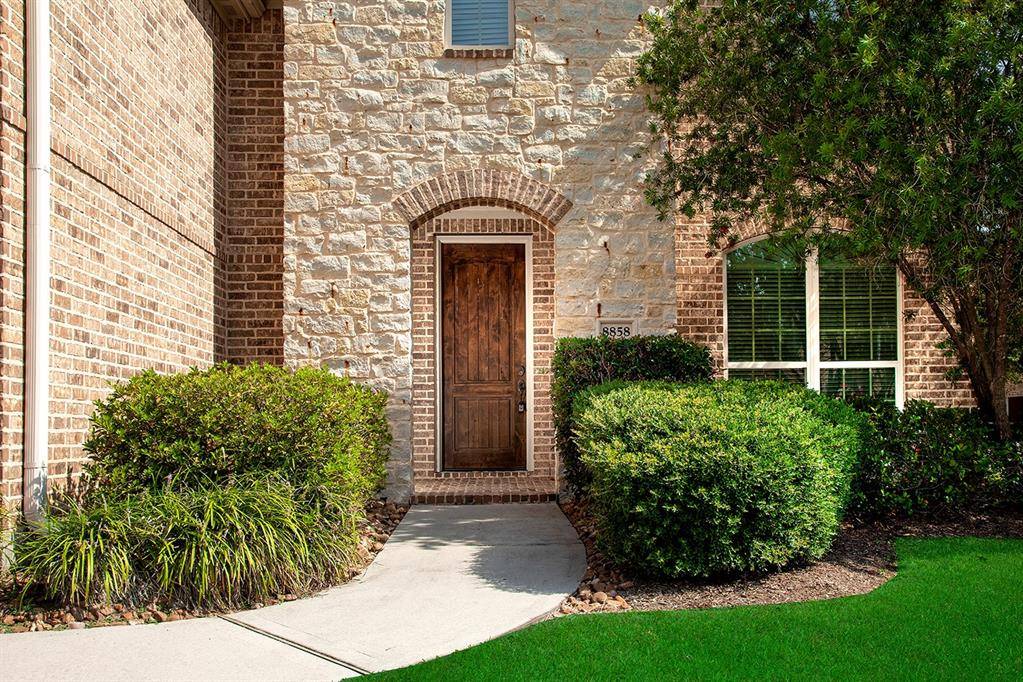 The Woodlands, TX 77381,8858 Van Allen DR