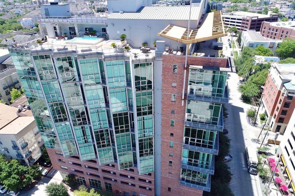 Houston, TX 77002,2000 Bagby ST #9426