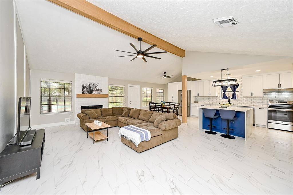 Sugar Land, TX 77479,2563 Buffalo Trail