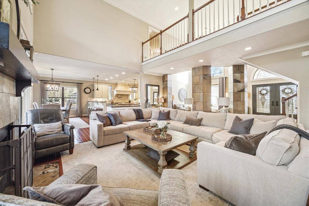 Montgomery, TX 77356,271 W Pines DR