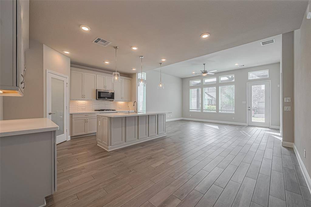 Cypress, TX 77433,18118 Shoreline Vista LN