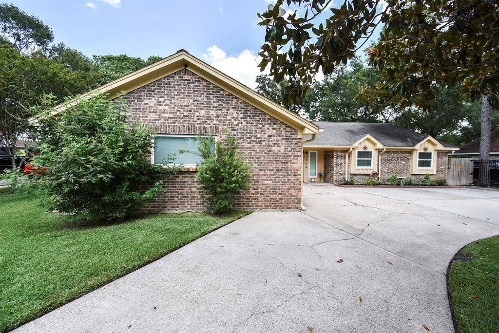 Conroe, TX 77302,718 River Plantation DR