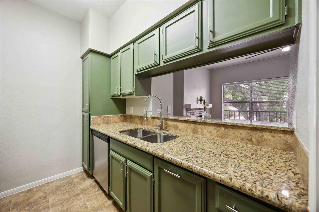 Houston, TX 77057,726 Bering DR #F
