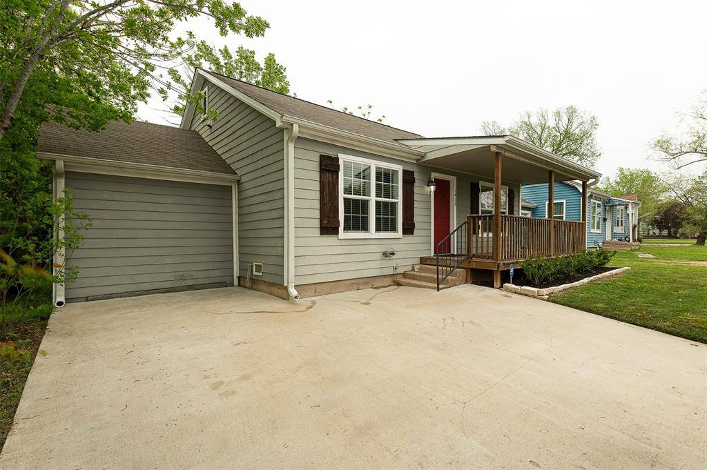 Bryan, TX 77803,1412 E William J Bryan Pkwy
