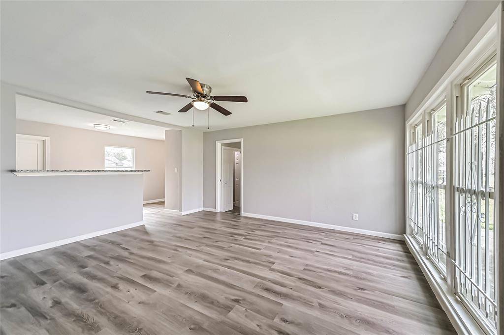 Houston, TX 77033,5418 Kenilwood DR