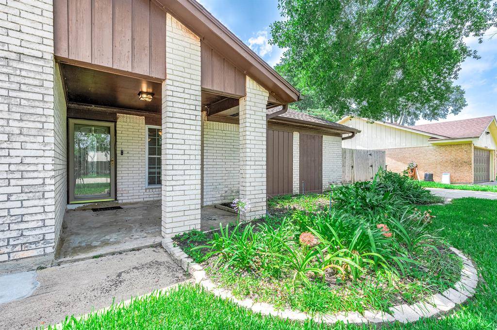 Alvin, TX 77511,1212 Whitaker ST