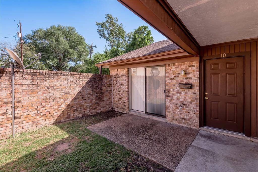 Huntsville, TX 77340,2112 Avenue M #10