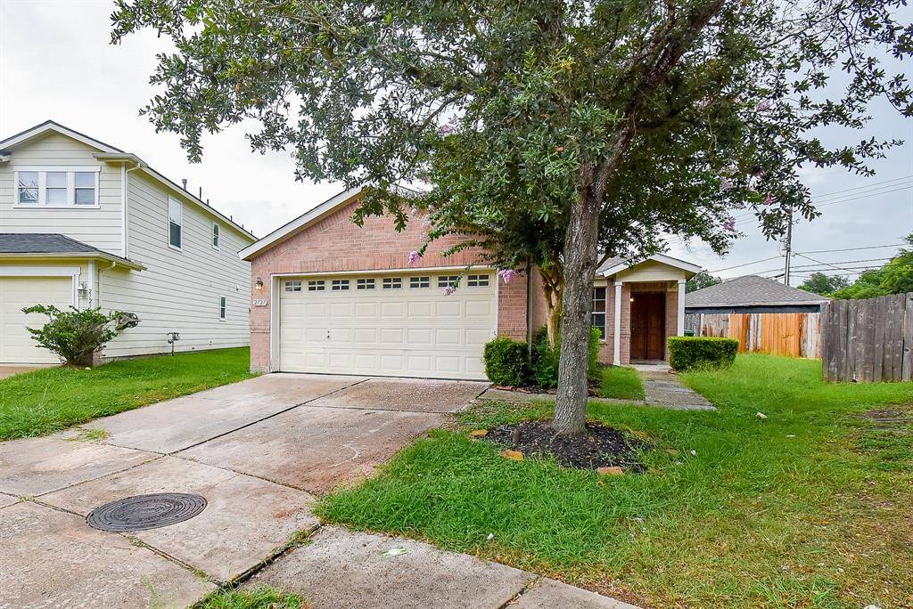 Houston, TX 77047,2727 Skyview Forest DR