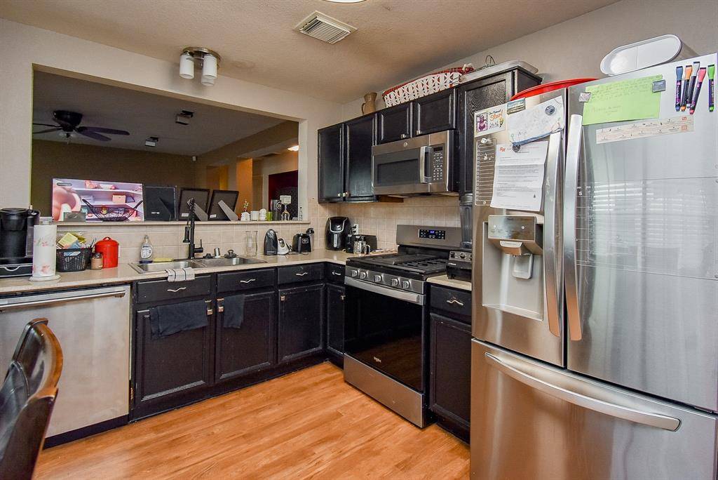 Houston, TX 77047,2727 Skyview Forest DR
