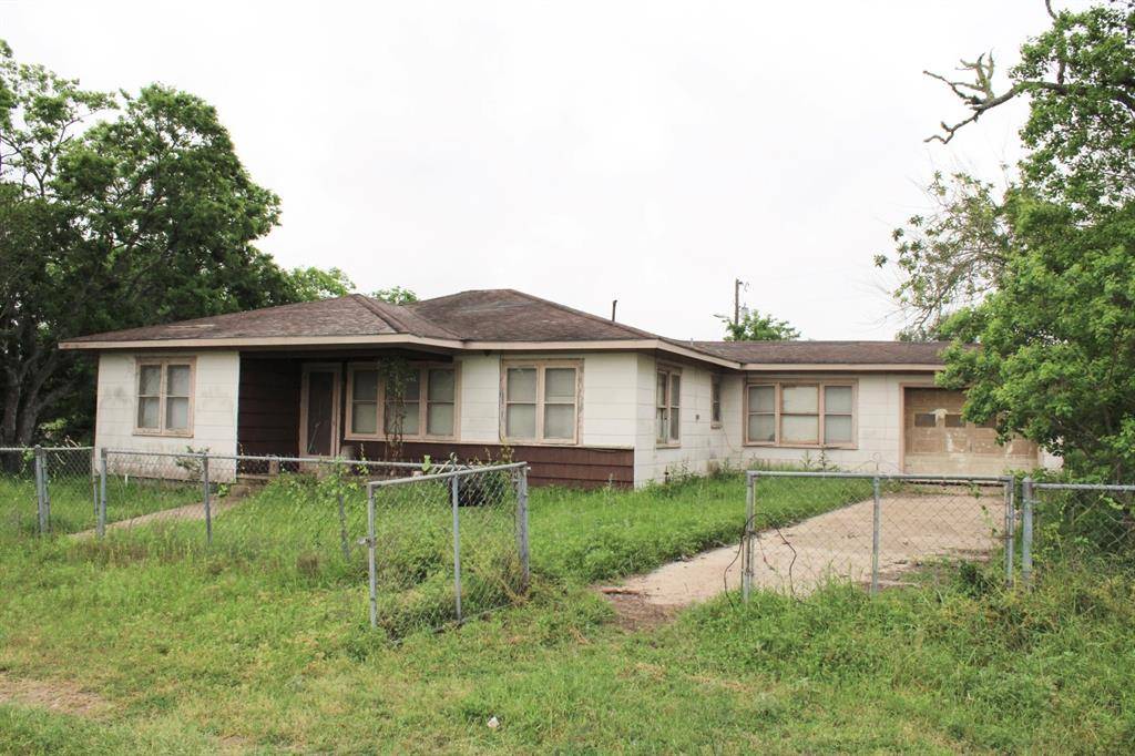 Giddings, TX 78942,3650 E Austin ST