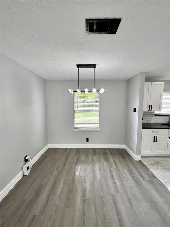 Houston, TX 77021,5154 Balkin ST