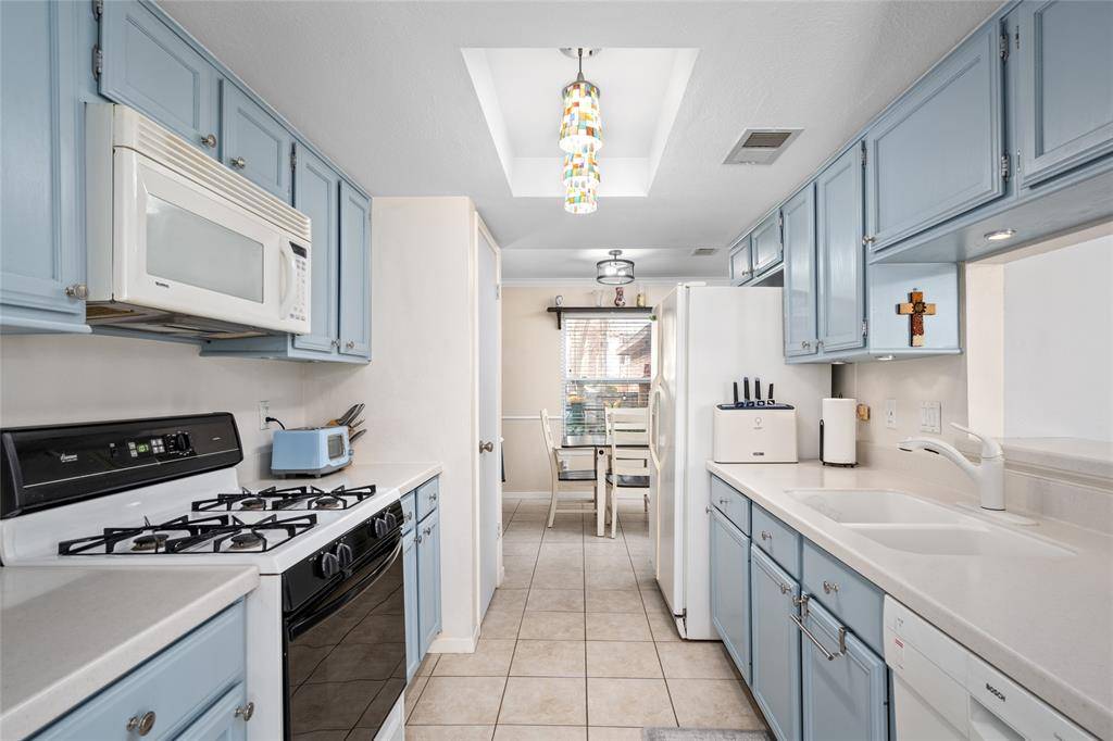 The Woodlands, TX 77381,16 W Willowwood CT