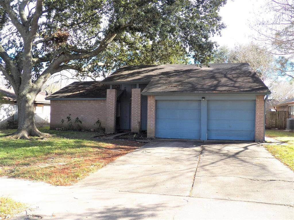 Missouri City, TX 77489,907 Whispering Pine DR