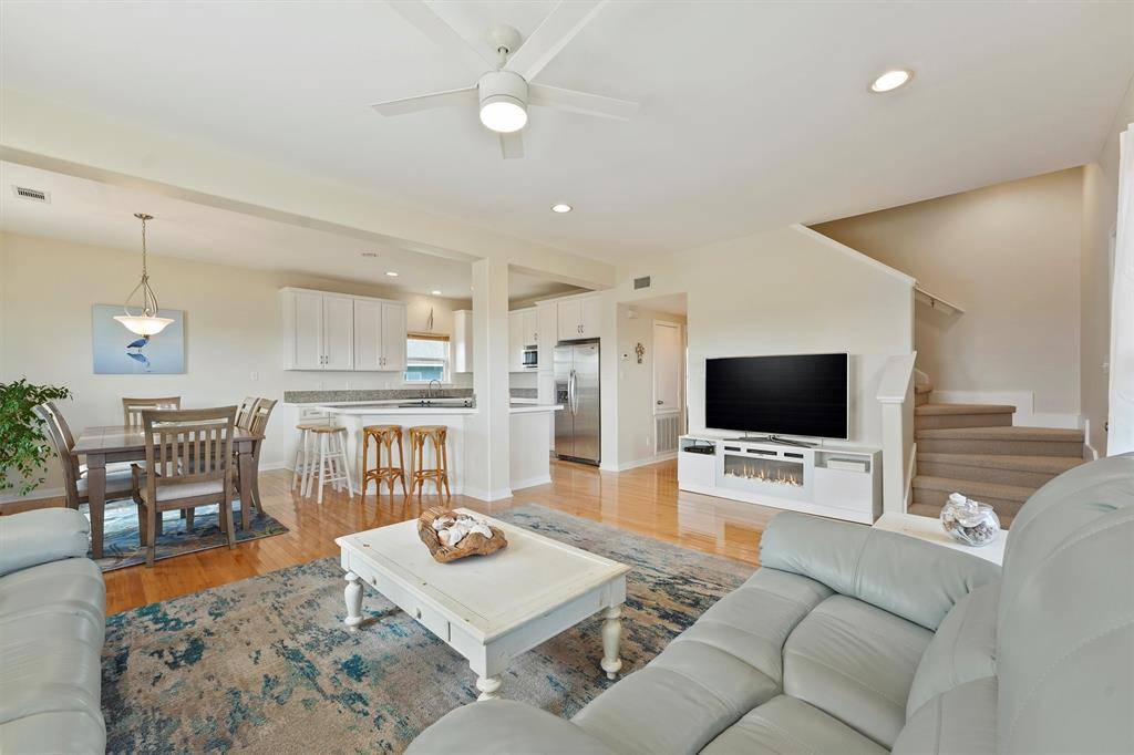 Galveston, TX 77554,4018 Mendocino DR
