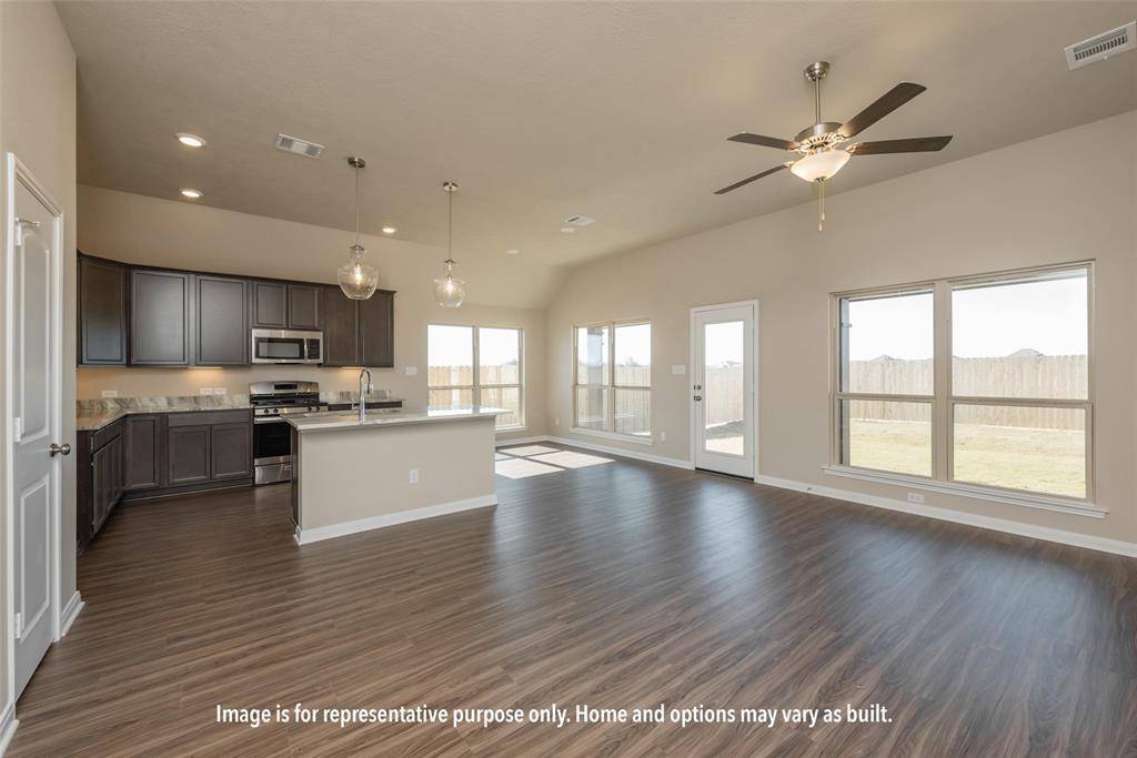 Brenham, TX 77833,2048 Winepress RD