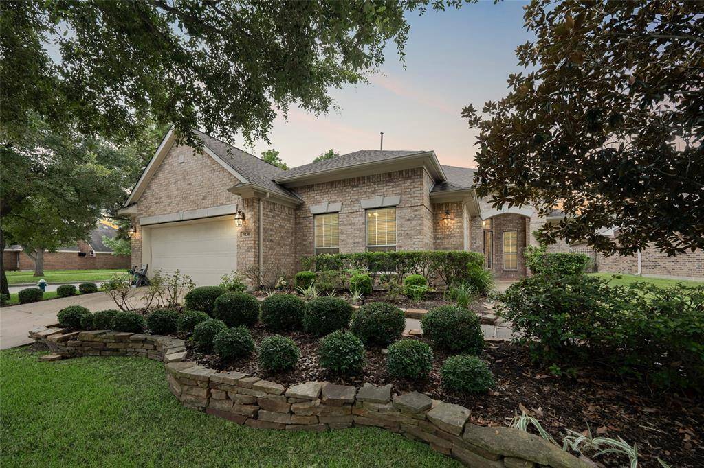 Katy, TX 77494,5238 Colonial Park LN