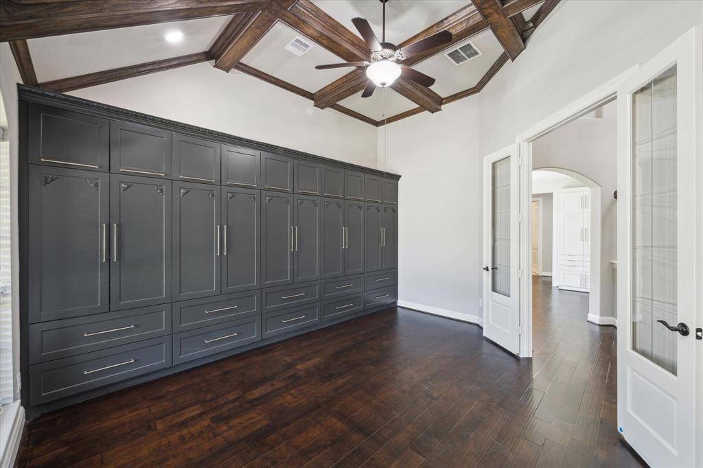Friendswood, TX 77546,2401 Lake Shadows LN