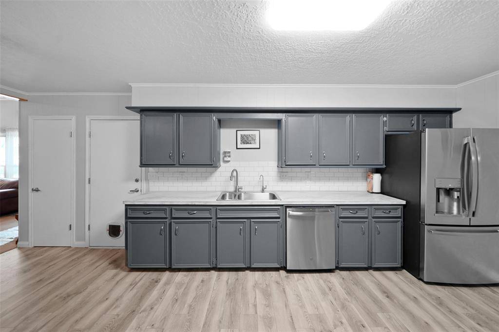 Willis, TX 77318,4930 Pleasure Lake LN