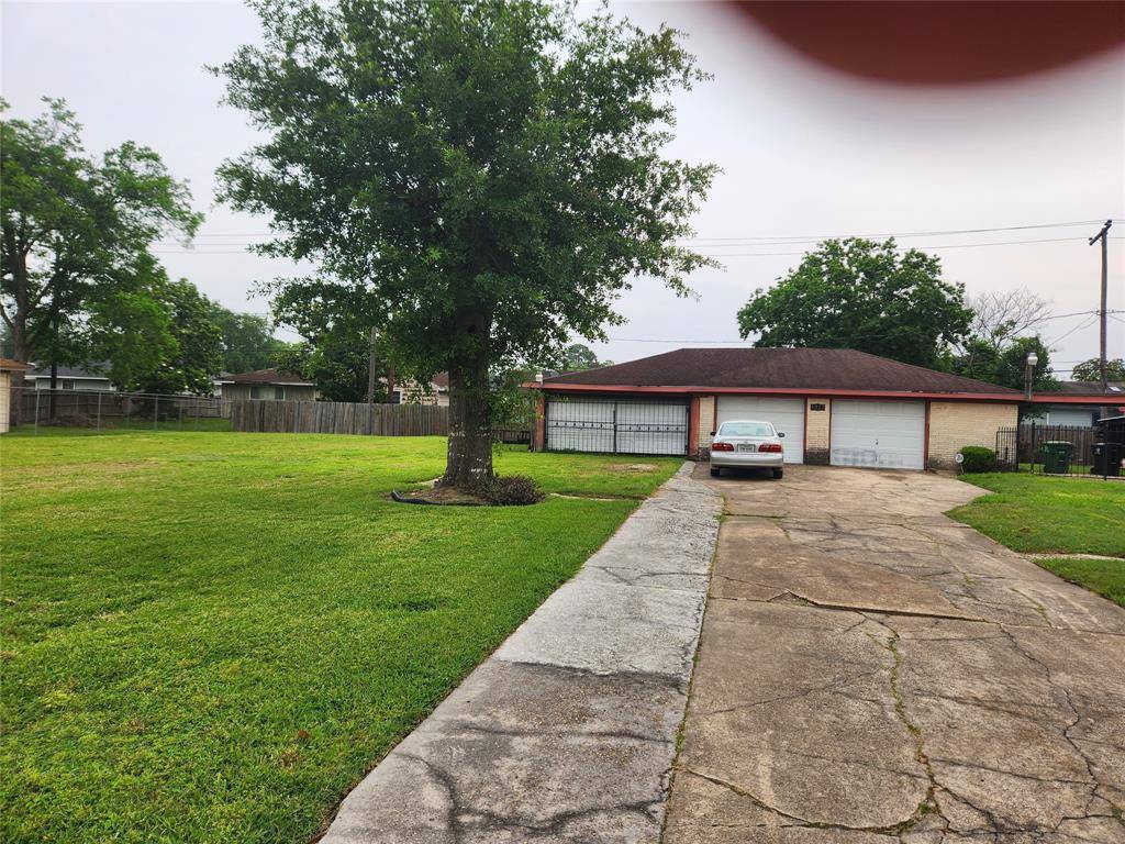 Houston, TX 77033,4923 Teton ST