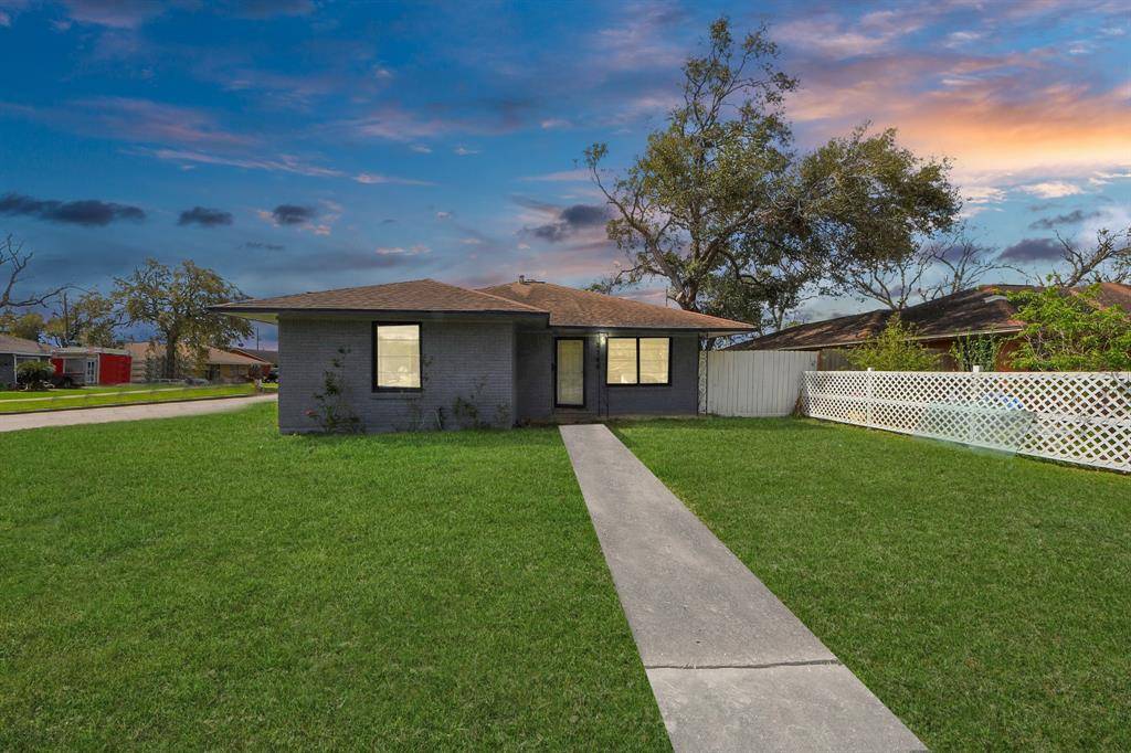 Houston, TX 77034,2146 Minnesota ST