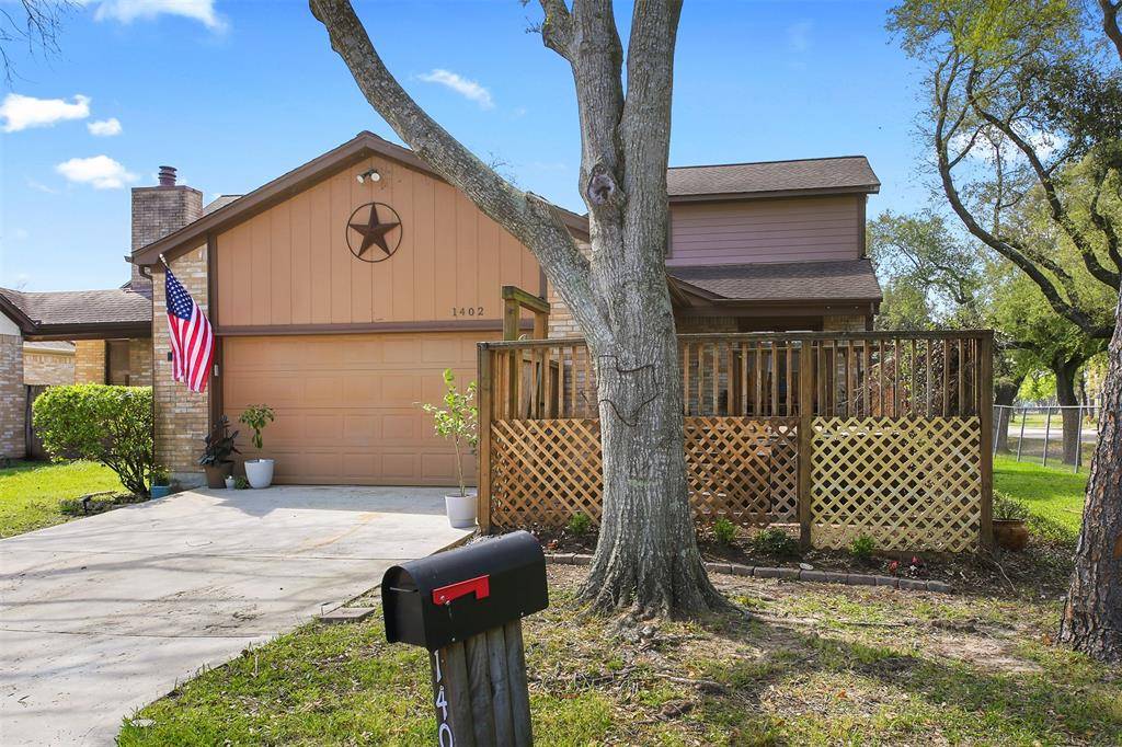 La Porte, TX 77571,1402 Beech Cove ST