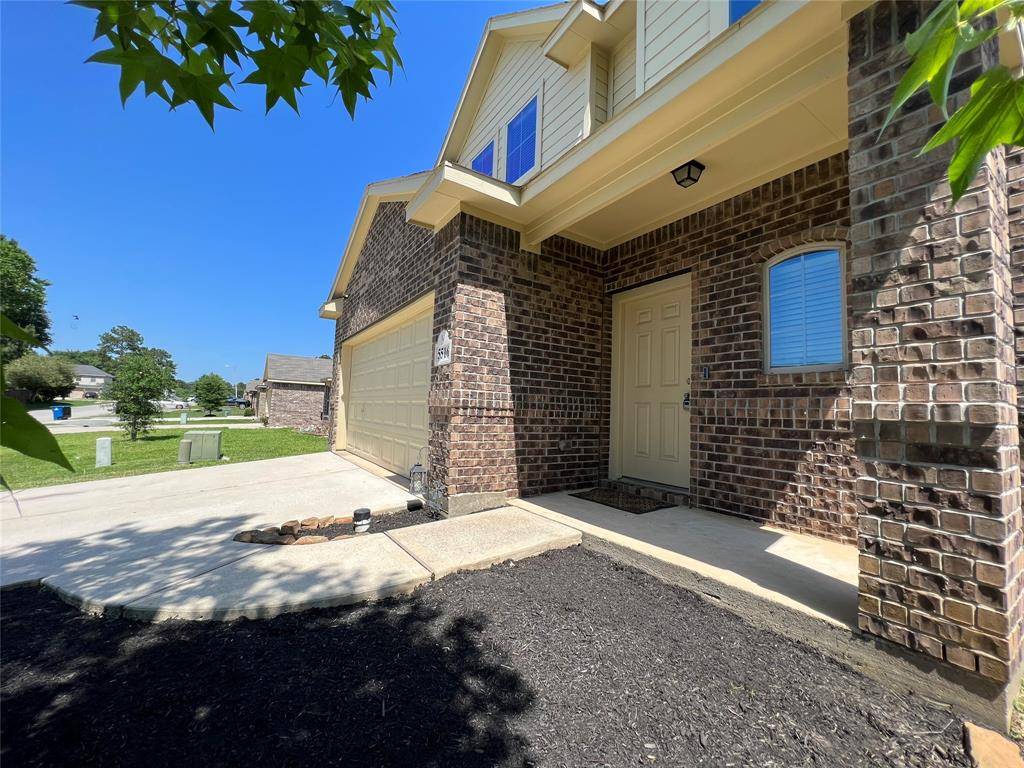 Willis, TX 77378,5516 S Buffalo CIR