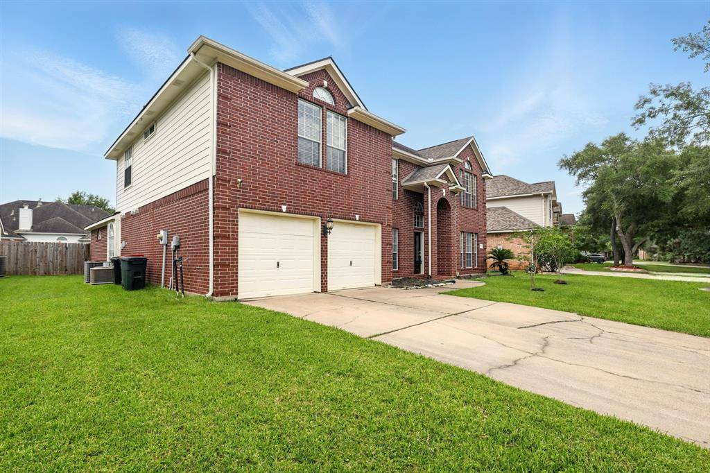 Richmond, TX 77469,6110 Four River DR