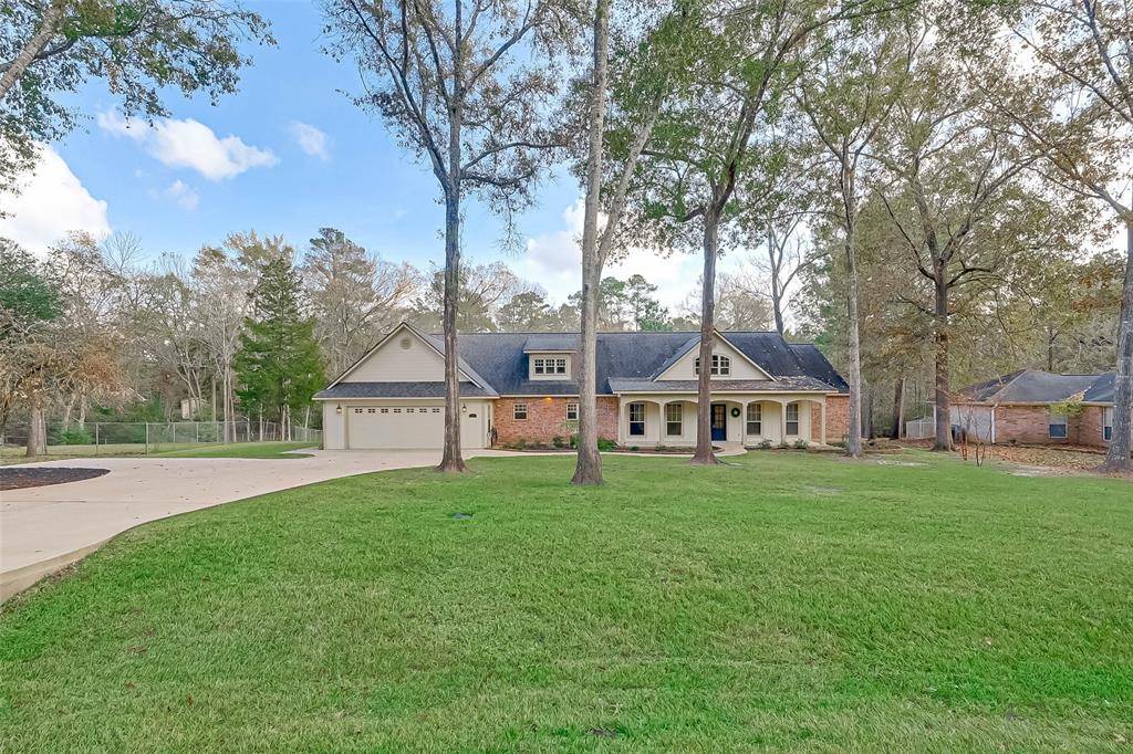 Huntsville, TX 77340,376 FOREST LN